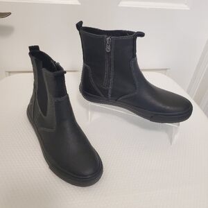 Blowfish Malibu Black Side Zip Booties, Size 7.5